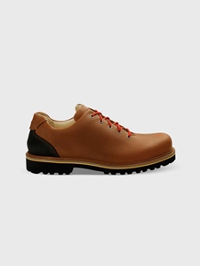 Tan Waxhide / Black Sole Hubbard Fresh 