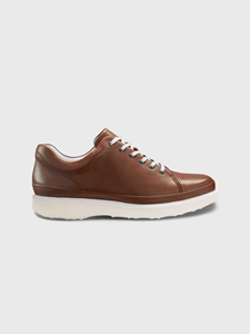 men's casual shoes with white sole